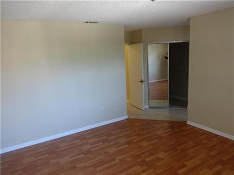 Undisclosed, Miami, FL 33186 photo 9