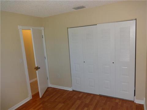 Undisclosed, Miami, FL 33186 photo 16
