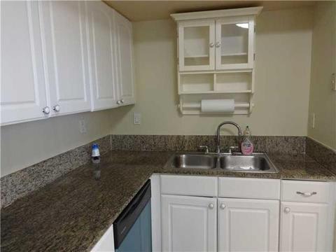 Undisclosed, Miami, FL 33186 photo 25