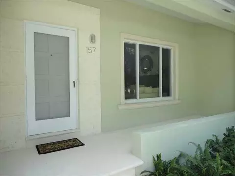 157 Deer Rn, Miami Springs, FL 33166 photo 4