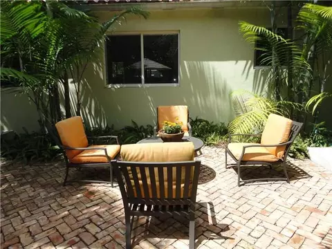 157 Deer Rn, Miami Springs, FL 33166 photo 32