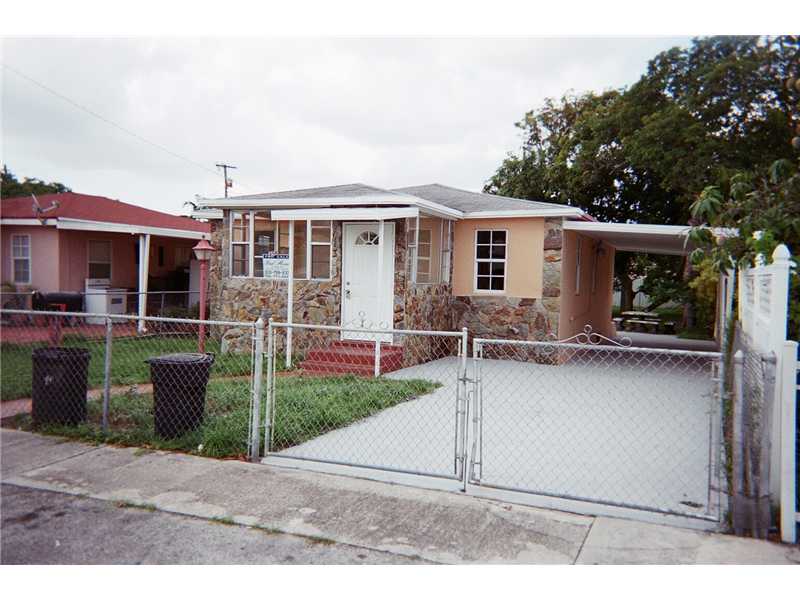 458 E 40 St, Hialeah, FL 33013 photo 2