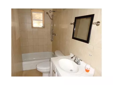 1315 W 4 Ave, Hialeah, FL 33010 photo 4