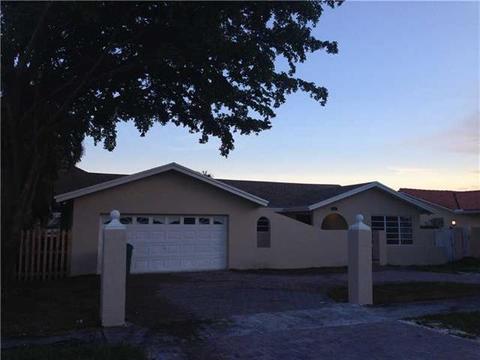 Undisclosed, Miami, FL 33184 photo 1