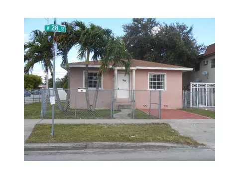 93 28 St, Hialeah, FL 33010 photo 2