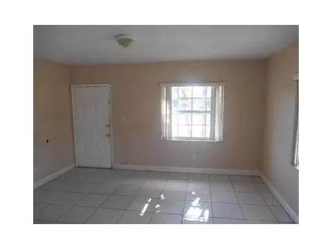 93 28 St, Hialeah, FL 33010 photo 3