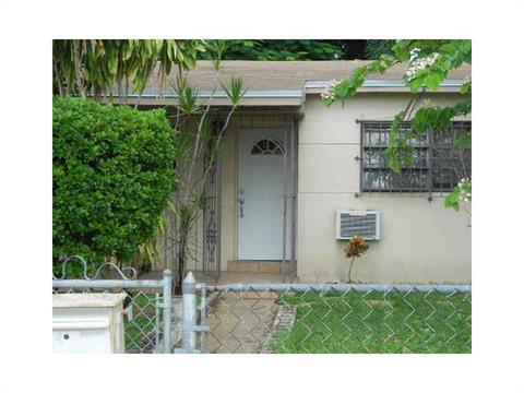 Undisclosed, Hialeah, FL 33012 photo 1