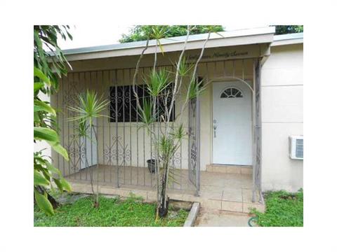 Undisclosed, Hialeah, FL 33012 photo 2