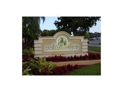 18101 NW 68 Ave #E-201, Hialeah, FL 33015 photo 5