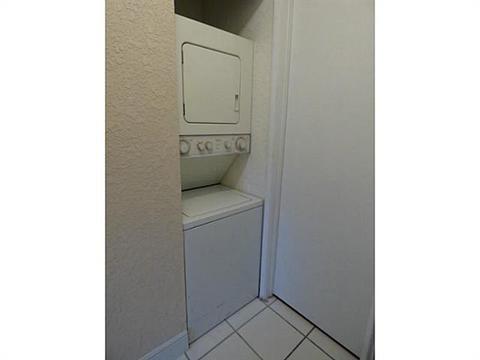 Undisclosed, Hialeah, FL 33016 photo 20