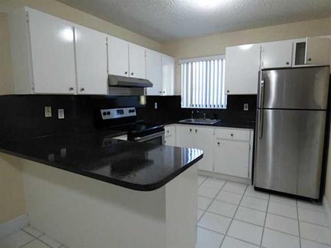 Undisclosed, Hialeah, FL 33016 photo 10