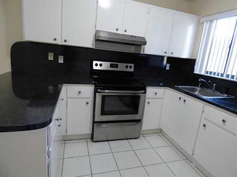 Undisclosed, Hialeah, FL 33016 photo 11