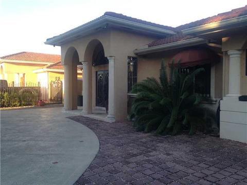 7009 W 6 Ave, Hialeah, FL 33014 photo 2