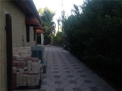 7009 W 6 Ave, Hialeah, FL 33014 photo 8