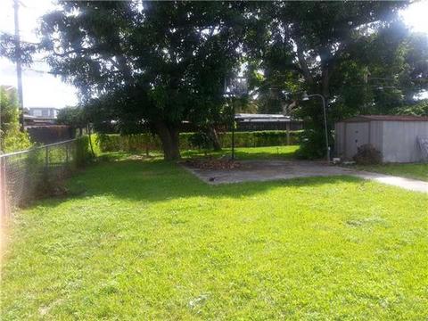 374 E 46 St, Hialeah, FL 33013 photo 6