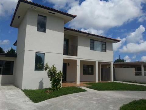 611 E 17 St, Hialeah, FL 33010 photo 3
