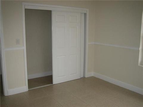 611 E 17 St, Hialeah, FL 33010 photo 6