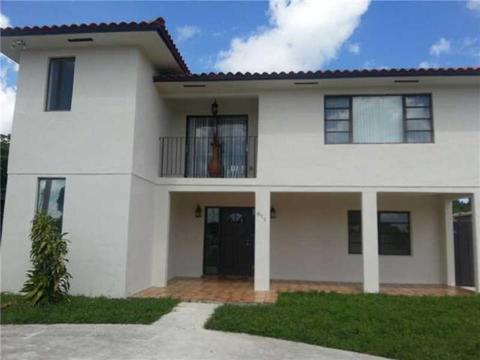 611 E 17 St, Hialeah, FL 33010 photo 4