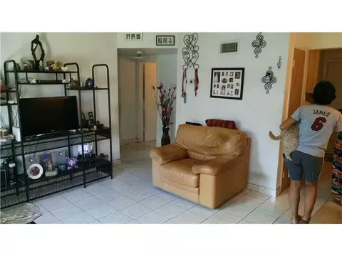 20 E 13 St, Hialeah, FL 33010 photo 3