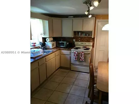 189 W 17 St, Hialeah, FL 33010 photo 14