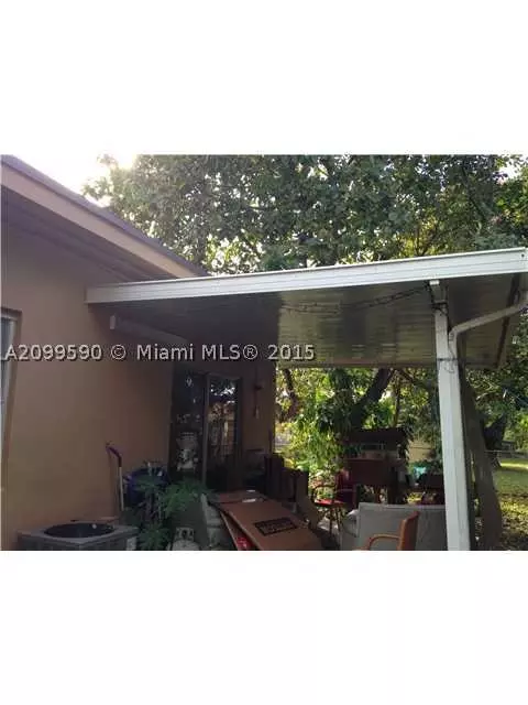 2445 SW 18 St, Miami, FL 33145 photo 2