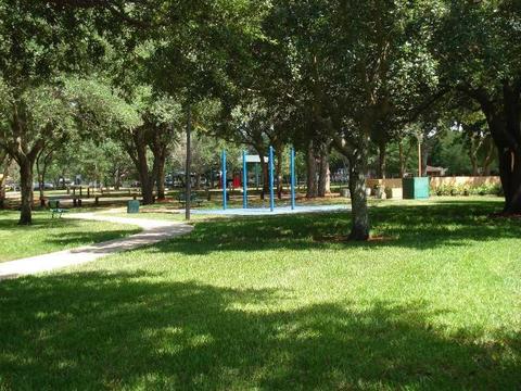 8284 Dundee Te #8284, Miami Lakes, FL 33016 photo 26