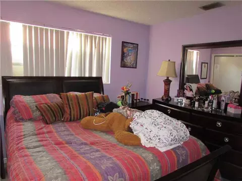 323 E 14 St, Hialeah, FL 33010 photo 28