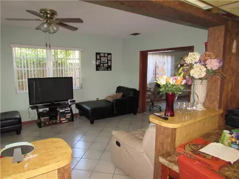 323 E 14 St, Hialeah, FL 33010 photo 18
