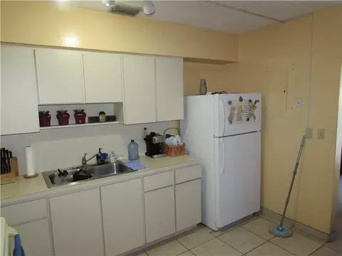 323 E 14 St, Hialeah, FL 33010 photo 3