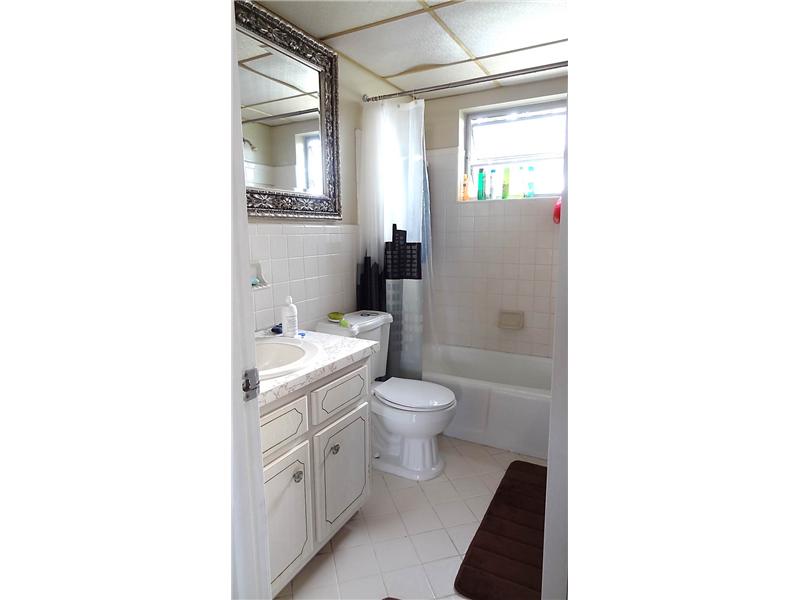 22 SE 3 Te #19, Dania Beach, FL 33004 photo 12