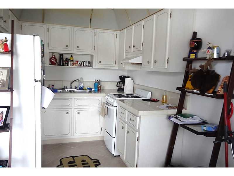 22 SE 3 Te #19, Dania Beach, FL 33004 photo 3