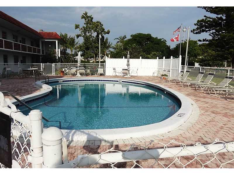 22 SE 3 Te #19, Dania Beach, FL 33004 photo 2