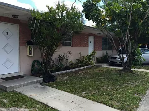 302 E 21 St, Hialeah, FL 33010 photo 11