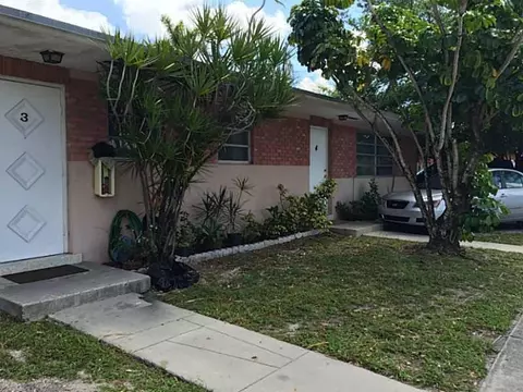 302 E 21 St, Hialeah, FL 33010 photo 16