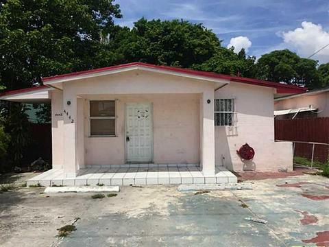 Undisclosed, Hialeah, FL 33013 photo 1