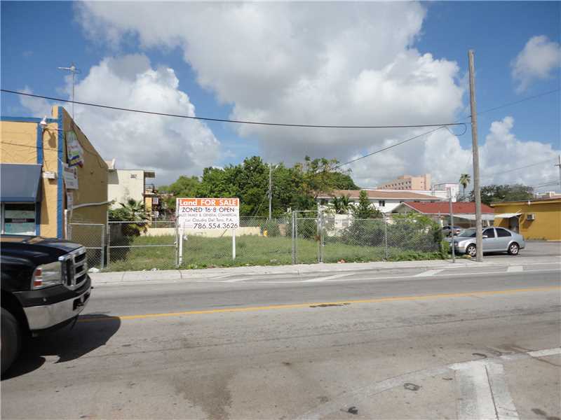 220 NW 8 Ave, Miami, FL 33128 photo 1