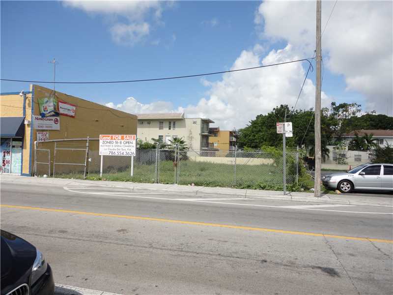 220 NW 8 Ave, Miami, FL 33128 photo 3