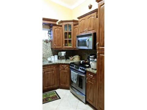 7373 W 30 Ct, Hialeah, FL 33018 photo 8