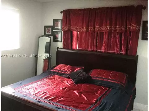 2405 W 9 Ln, Hialeah, FL 33010 photo 14