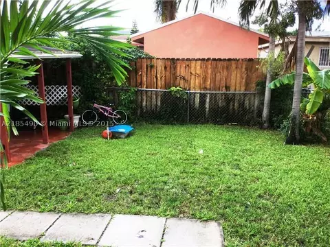 2405 W 9 Ln, Hialeah, FL 33010 photo 17