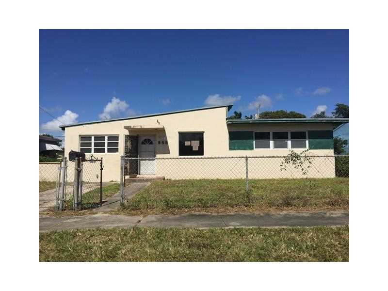 855 NW 84 Te, Miami, FL 33150 photo 1