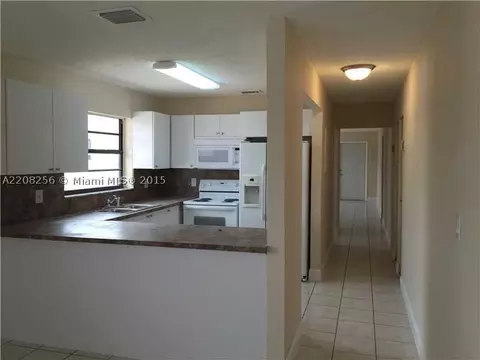 508 E 14 St, Hialeah, FL 33010 photo 4