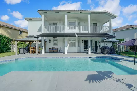 2176 Bellcrest Cir, Royal Palm Beach, FL 33411