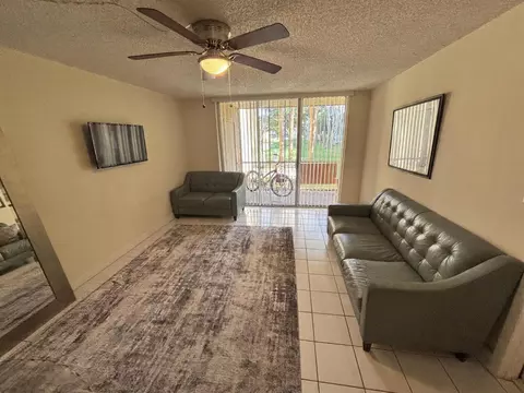 3121 NW 47th Ter #107, Lauderdale Lakes, FL 33319