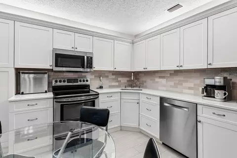 5099 Splendido Ct #C, Boynton Beach, FL 33437