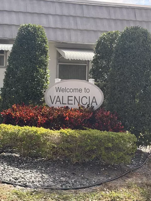 43 Valencia B, Delray Beach, FL 33446