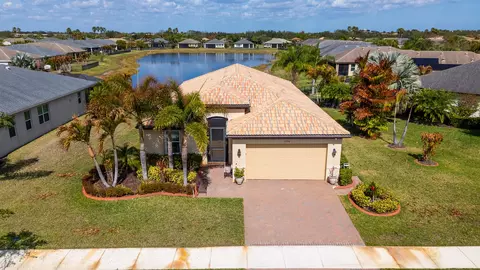 11320 SW Lake Park Dr, Port Saint Lucie, FL 34987