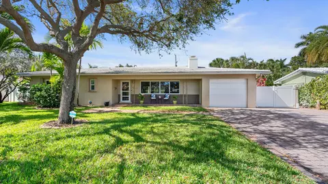 2549 NE 27th Ave, Fort Lauderdale, FL 33305