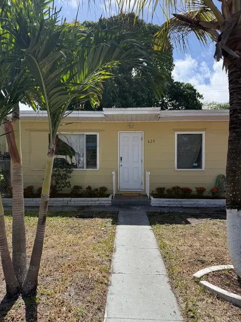 620 51st St #620, West Palm Beach, FL 33407