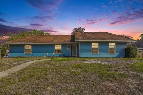 2555 Kumquat St NE, Palm Bay, FL 32905